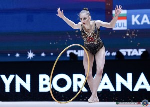 hoop f kaleyn boryana bul ph simone ferraro sfa04617 copia